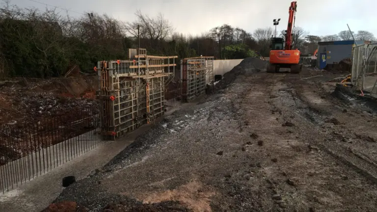 Shuttering pans in place