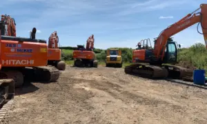 Hitachis and ADT at rest