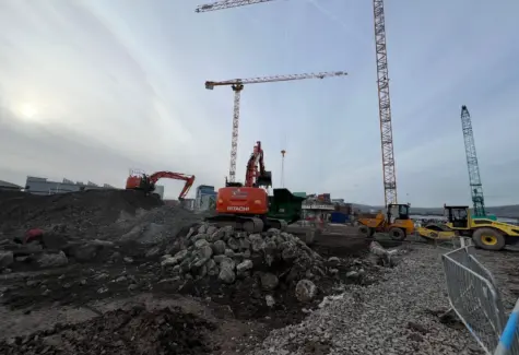 crushing waste concrete on site for reuse