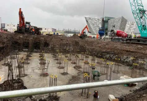 Exposed pile caps