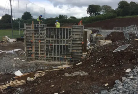 Shuttering walls for reinforced concrete JPG
